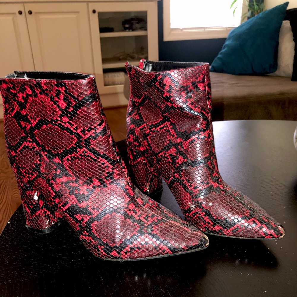 Boohoo red snake skin booties!